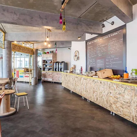 Greet Bordeaux Aeroport فندق 2*