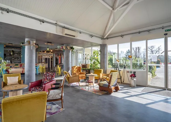 מלון Greet Bordeaux Aeroport