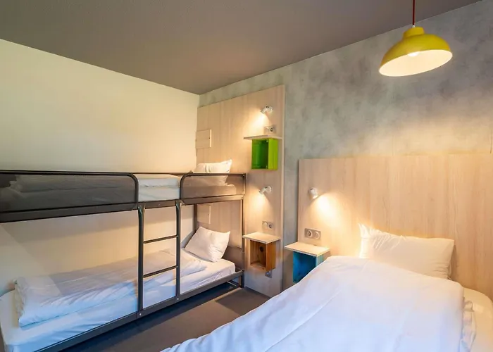 Greet Bordeaux Aeroport מלון