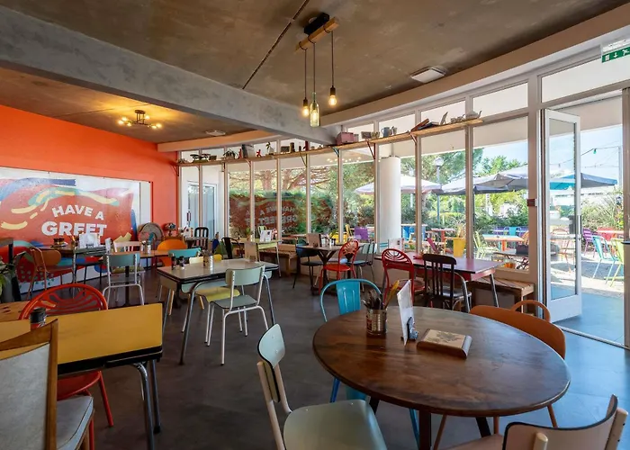 Greet Bordeaux Aeroport מלון