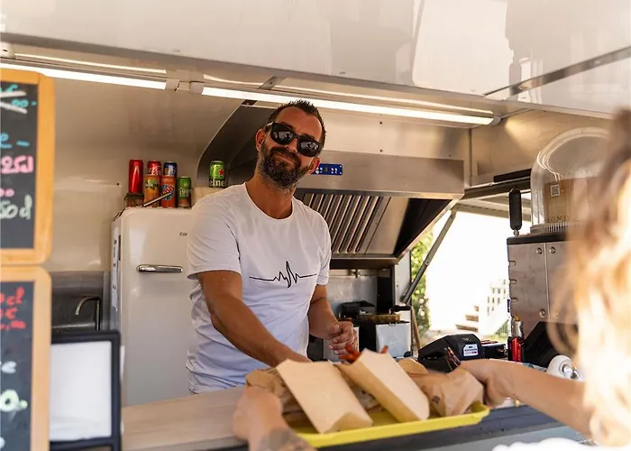 Greet Bordeaux Aeroport מלון Mérignac